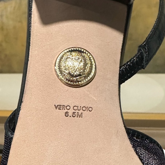 🌹VERONICA BEARD🌹Cecile Half d'Orsay Slingback Pump In Black Size: 6.5M - Picture 9 of 10